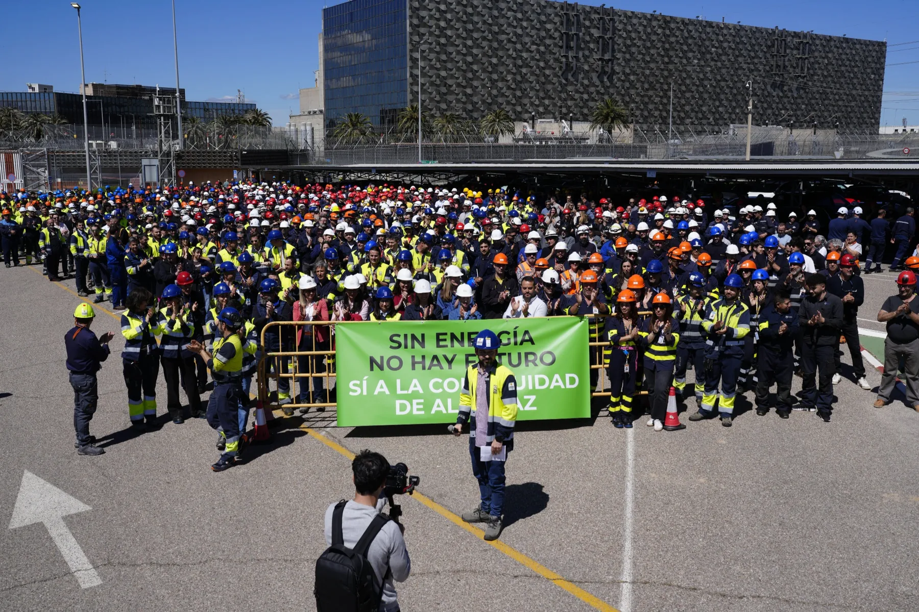 Concentración de trabajadores en Almaraz