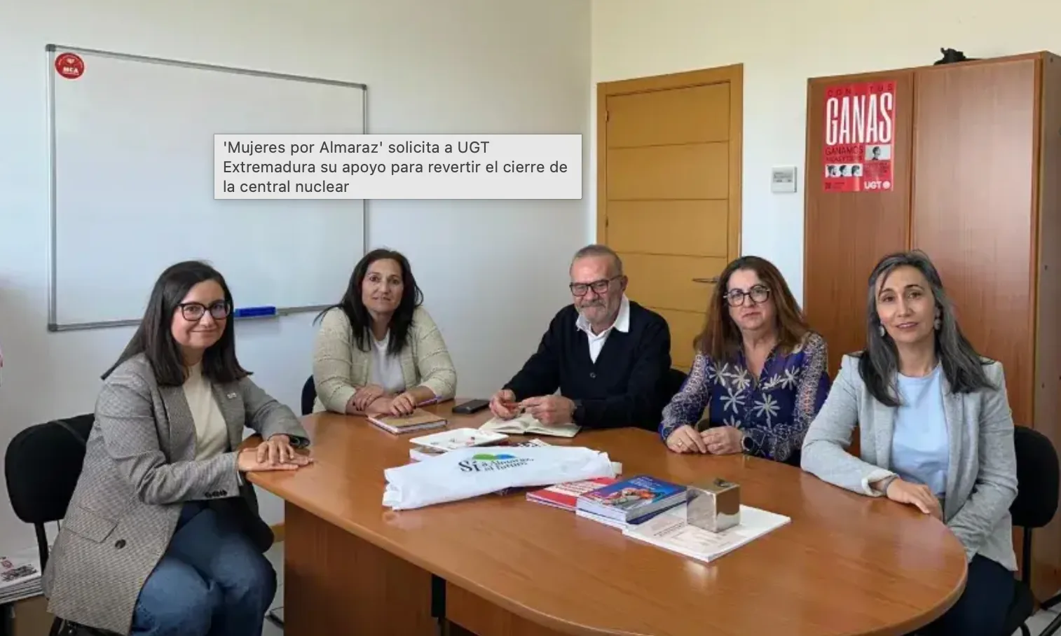 Reunión de Mujeres por Almaraz con UGT Extremadura